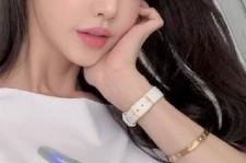 资阳全国在线兼职女伴游联系人(富婆中介2717281818)