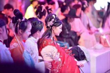 资阳汉服模特兼职(想做汉服模特去哪里找)