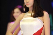 资阳成都特大模特兼职**(成都服拆模特兼职是实的吗)