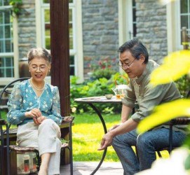 资阳坦言带老伴游遍中国(我和老伴去旅游)