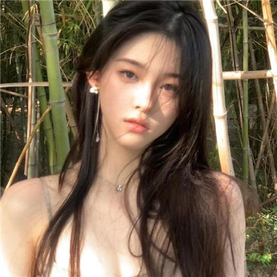 资阳与商务伴游共进晚餐，愉快的营业会谈起头了