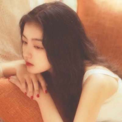 资阳伴游女生赵梦琪的资料