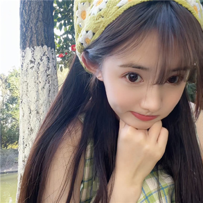 资阳伴游女生上官鹤影的资料