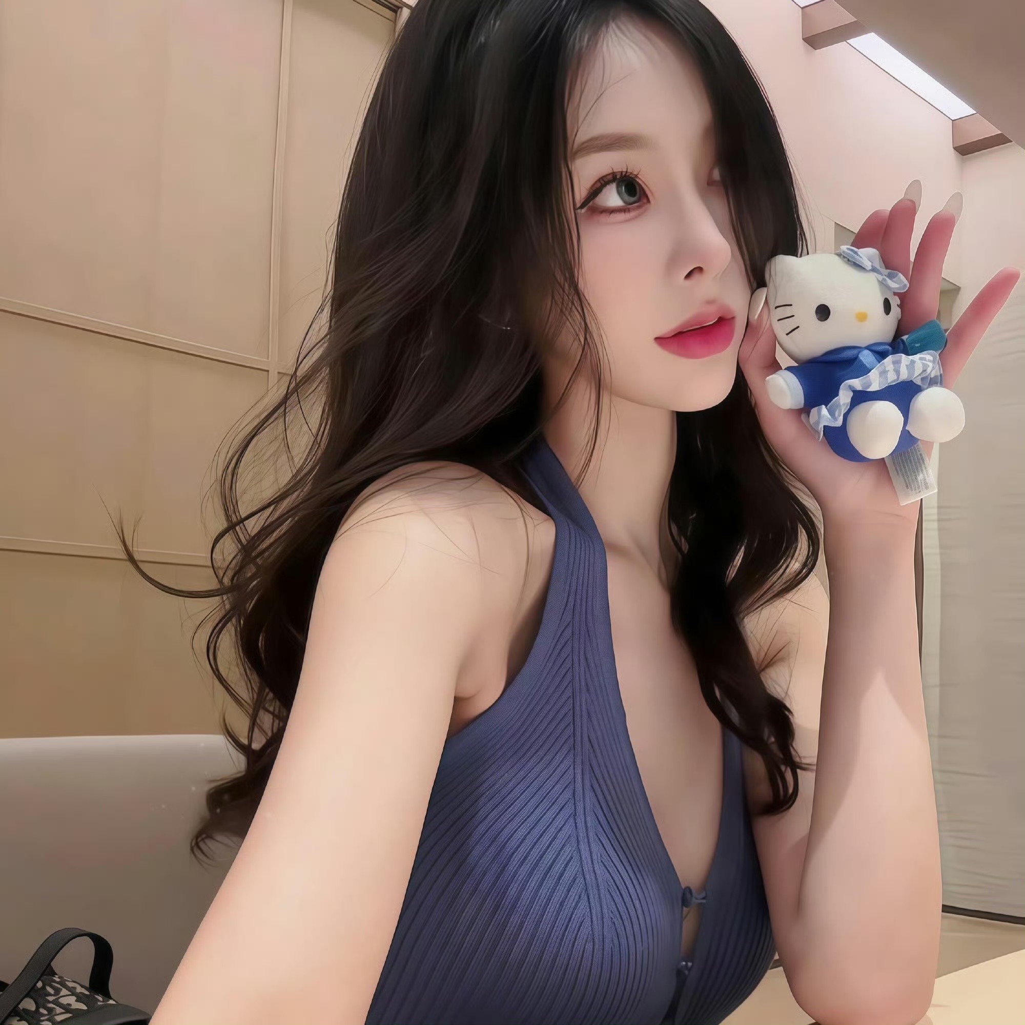 资阳伴游女生鹿小婷的资料