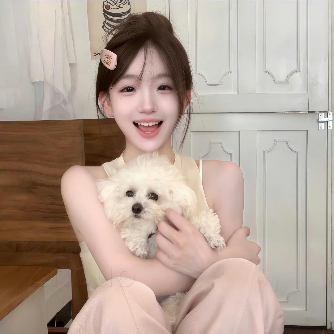 资阳伴游女生周小婷的资料