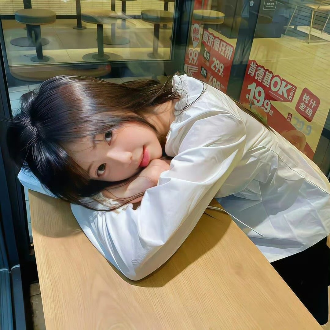 资阳伴游女生沈雨晴的资料