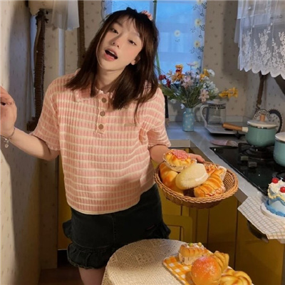 资阳伴游女生员婷双的资料